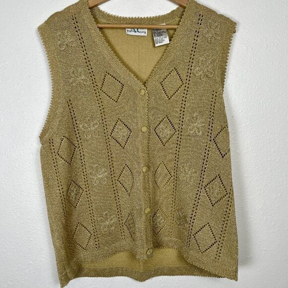 Jackets & Blazers - Vintage American Collection Sz. L Metallic Gold Knit Button Down Vest